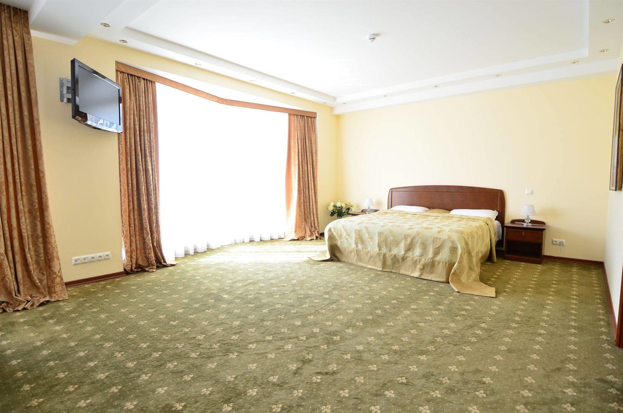Platinum Hotel Kiszyniów Zewnętrze zdjęcie