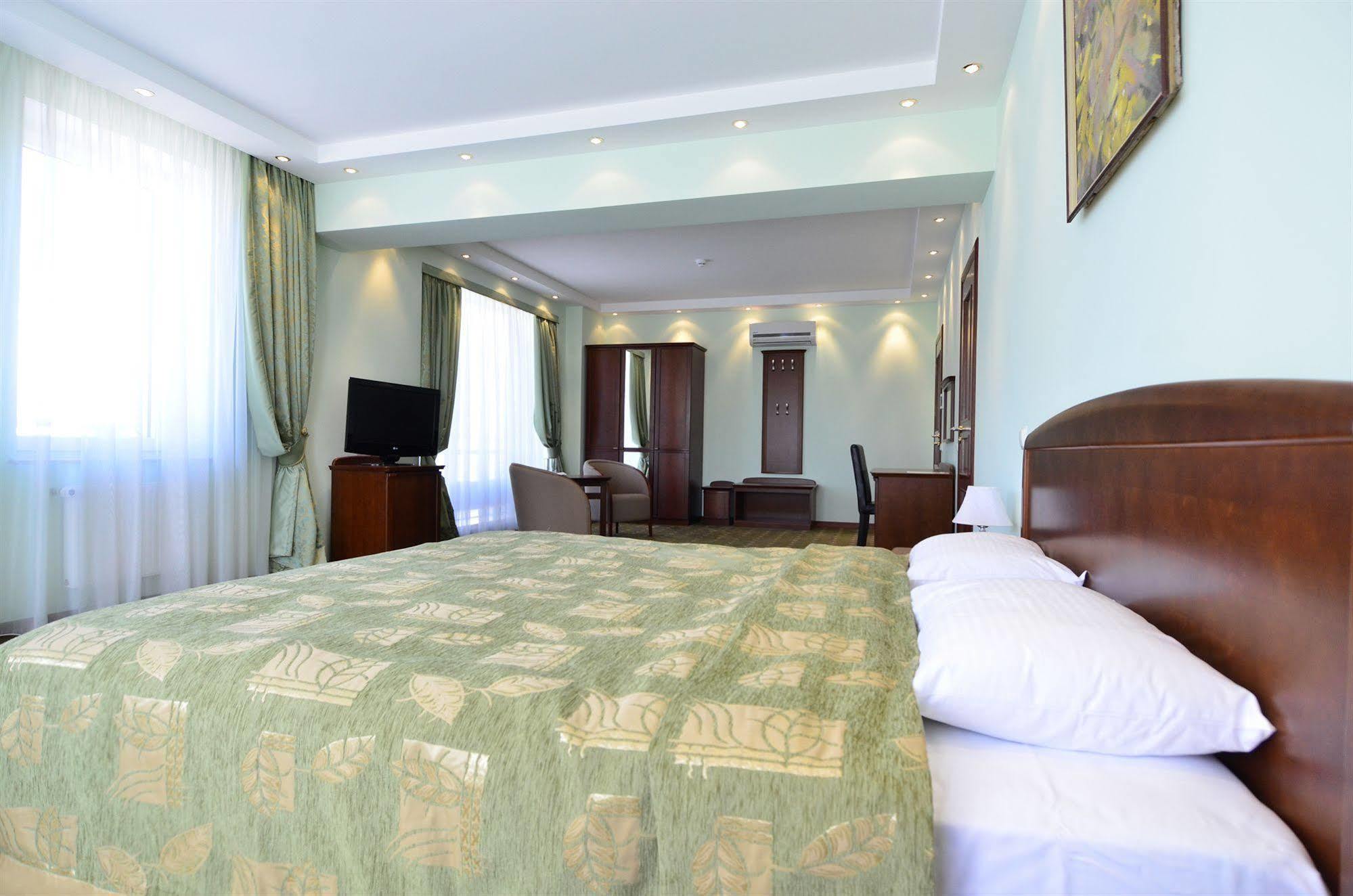 Platinum Hotel Kiszyniów Zewnętrze zdjęcie